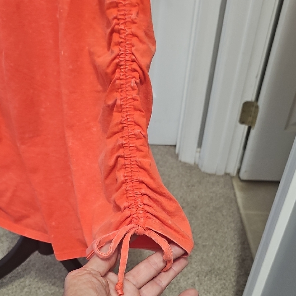 PINK Victoria's Secret Pink Ruched‎ Tank Top - Picture 3 of 7